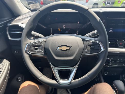 New 2026 Chevrolet TrailBlazer LT w/ Convenience Package image 17