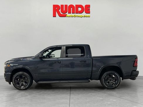 Used 2025 RAM 1500 Big Horn AWD/4WD image 2