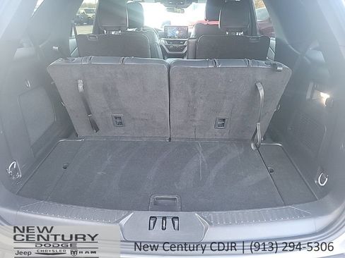Used 2025 Ford Explorer ST-Line AWD/4WD image 20