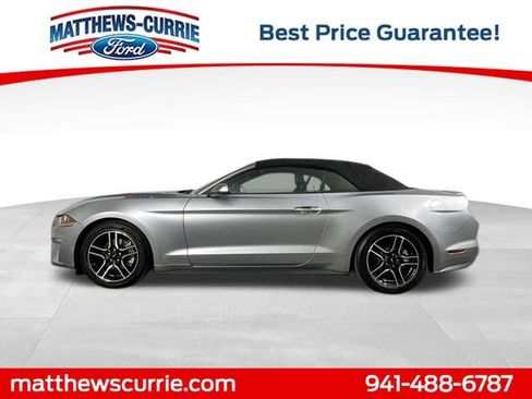 Used 2022 Ford Mustang Premium image 7