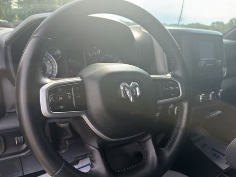 Used 2021 RAM 1500 Big Horn RWD image 12