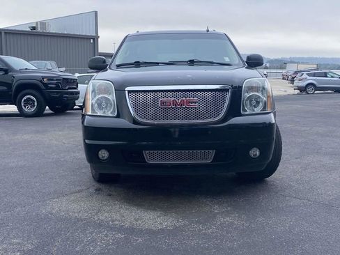 Used 2013 GMC Yukon XL Denali image 8