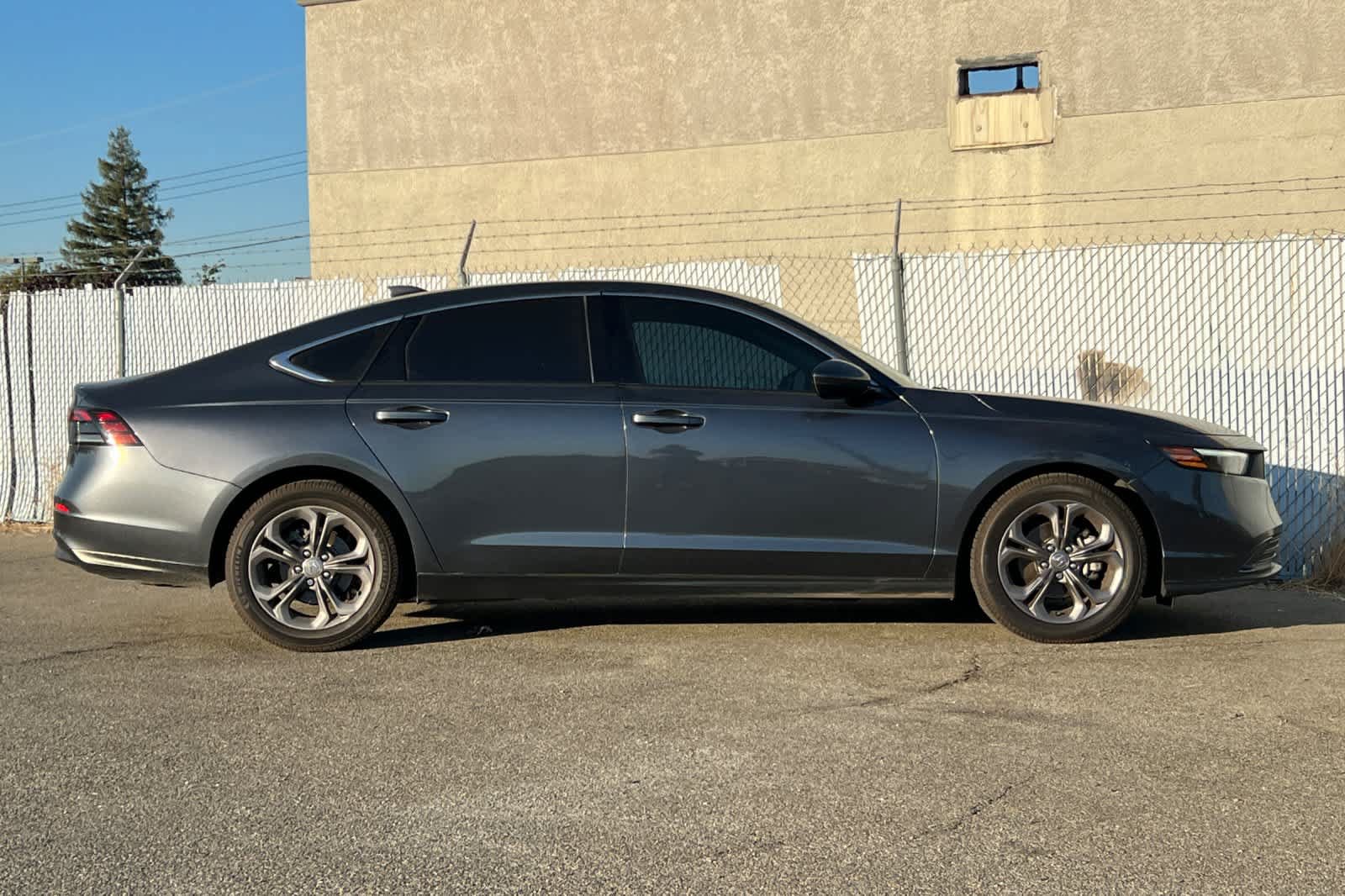 Used 2023 Honda Accord EX image 6