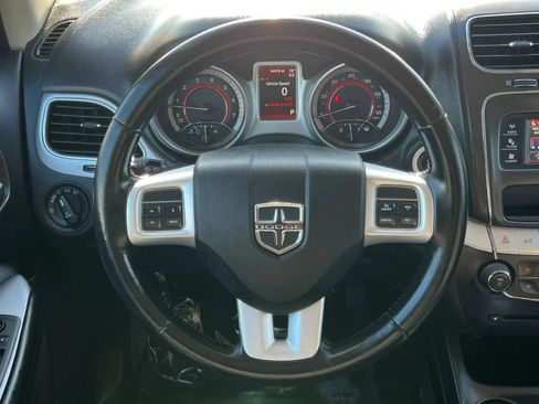 Used 2019 Dodge Journey SE w/ Premium Group FWD image 23