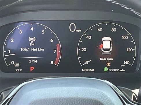 Used 2025 Acura ADX AWD image 16