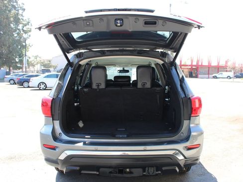 Used 2019 Nissan Pathfinder SL image 36