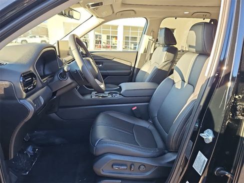 New 2026 Honda Pilot Touring image 8