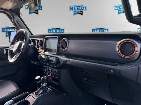 Certified 2022 Jeep Gladiator Mojave w/ Trailer Tow Package image 21