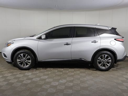 Used 2018 Nissan Murano S image 10