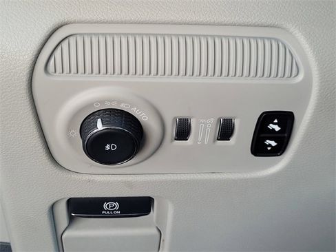 Used 2022 Jeep Wagoneer Series III image 13