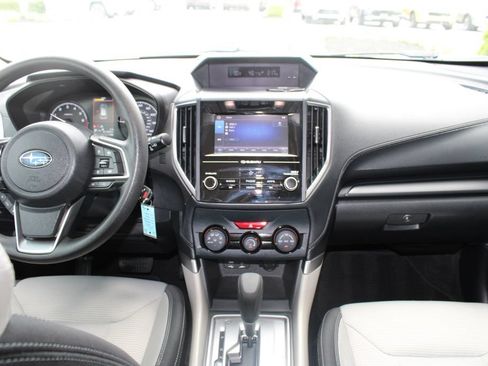 Used 2023 Subaru Forester AWD/4WD image 22