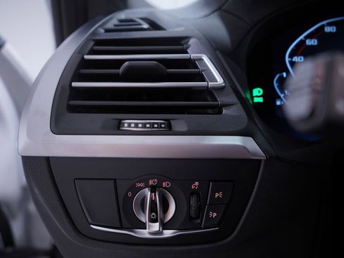 Used 2024 BMW X3 M40i image 19