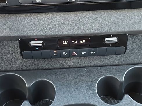 New 2025 Mercedes-Benz Sprinter 2500 image 19
