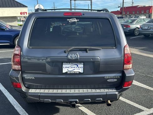 Used 2005 Toyota 4Runner Limited image 4