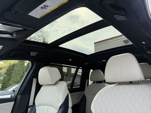 Used 2019 BMW X7 xDrive50i image 36