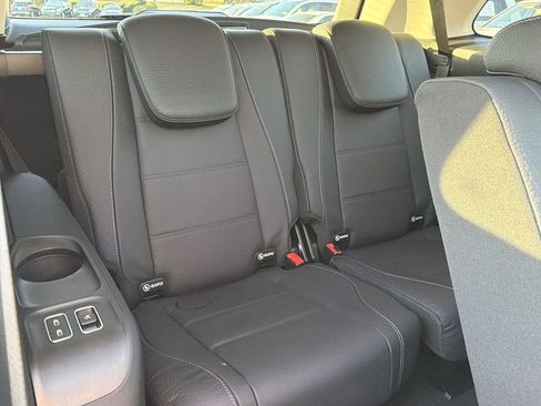 New 2026 Mercedes-Benz GLS 450 4MATIC image 18