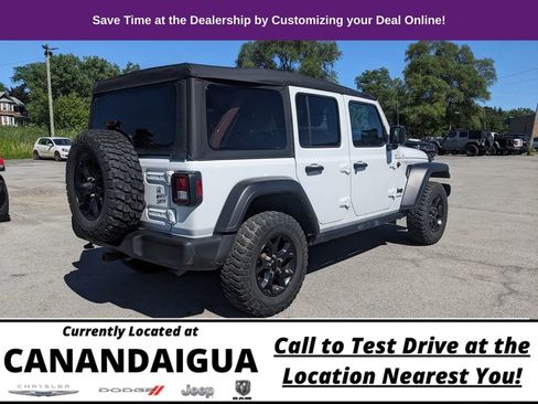 Used 2022 Jeep Wrangler Unlimited Sport image 9