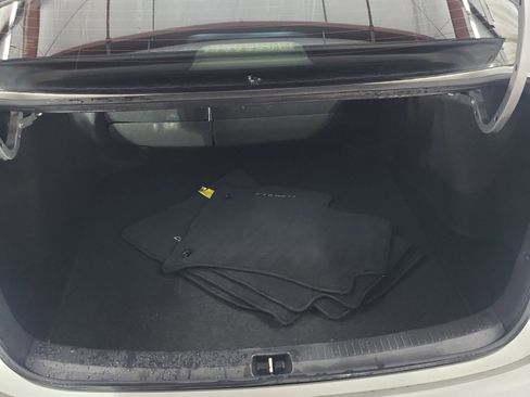 Used 2022 Toyota Corolla LE FWD image 13