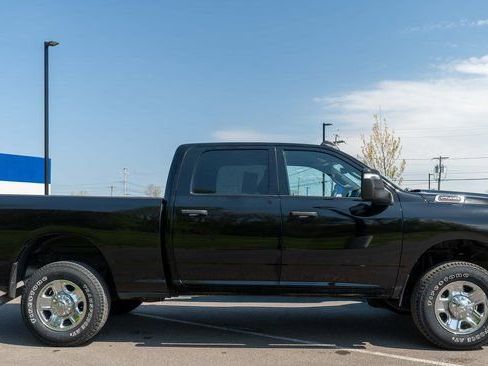 Used 2025 RAM 2500 Tradesman AWD/4WD image 5