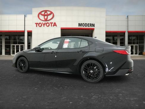 New 2026 Toyota Camry SE image 19