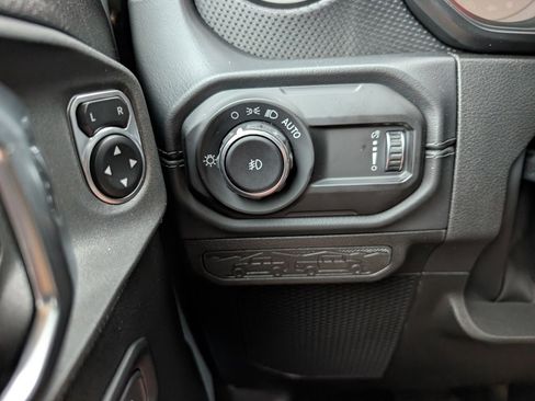 New 2026 Jeep Wrangler Unlimited Rubicon image 38