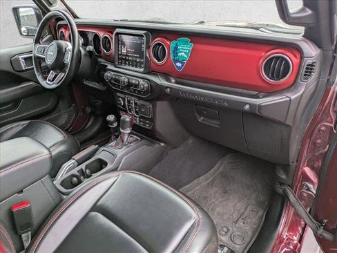 Used 2022 Jeep Wrangler Unlimited Rubicon w/ Xtreme Recon 35" Tire Package image 19