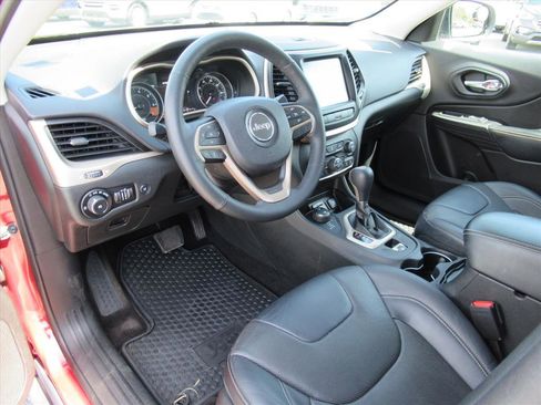 Used 2014 Jeep Cherokee Limited w/ Luxury Group image 15