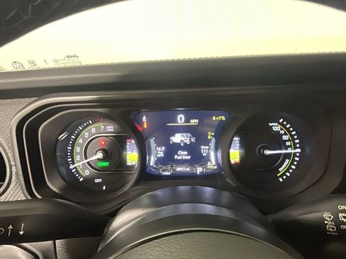 Used 2024 Jeep Wrangler Unlimited Rubicon 4xe AWD/4WD image 20