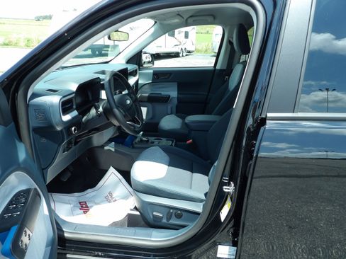 New 2025 Ford Maverick XLT w/ XLT Luxury Package image 13