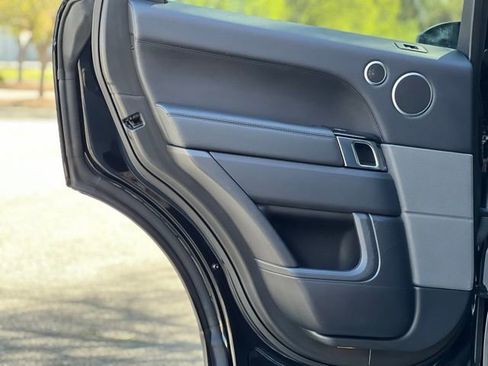 Used 2017 Land Rover Range Rover Sport HSE AWD/4WD image 14