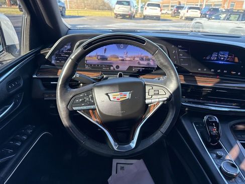 Used 2023 Cadillac Escalade ESV Premium Luxury w/ Performance Package image 22