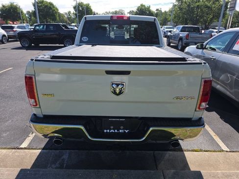 Used 2018 RAM 1500 Laramie AWD/4WD image 8