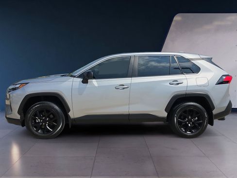 Used 2024 Toyota RAV4 LE FWD image 2