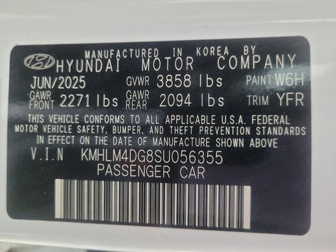 Used 2025 Hyundai Elantra Sport FWD image 33