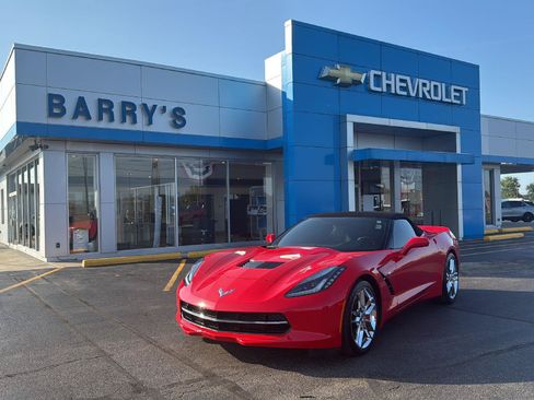 Used 2017 Chevrolet Corvette Stingray Convertible RWD image 1
