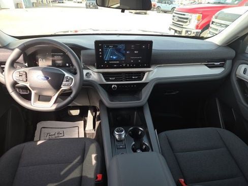 New 2026 Ford Explorer Active image 12