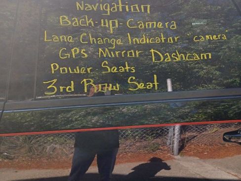 Used 2019 Dodge Journey Crossroad image 3