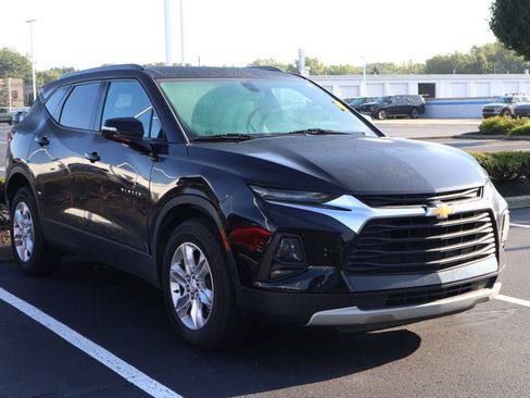 Used 2020 Chevrolet Blazer LT FWD image 3