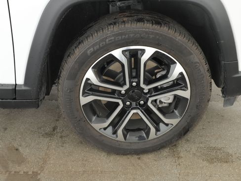 Used 2024 Jeep Compass Limited AWD/4WD image 5
