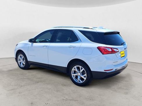 Used 2021 Chevrolet Equinox Premier AWD/4WD image 3