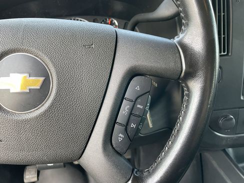 Used 2021 Chevrolet Express 2500 w/ Driver Convenience Package image 28