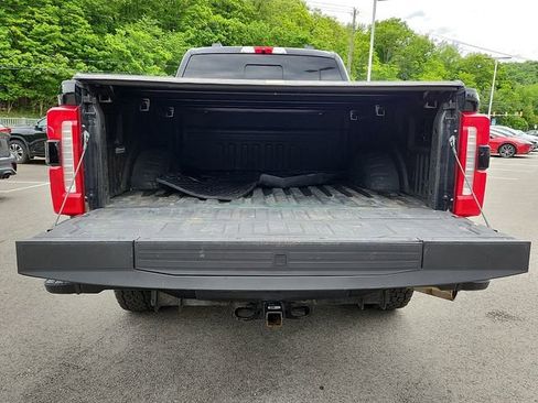 Used 2024 Ford F250 Lariat w/ Lariat Ultimate Package AWD/4WD image 28