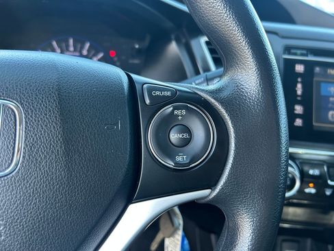 Used 2015 Honda Civic SE image 16