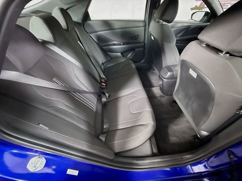 Certified 2025 Hyundai Elantra Sport FWD image 28