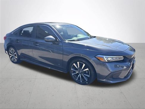 Used 2024 Honda Civic EX image 4