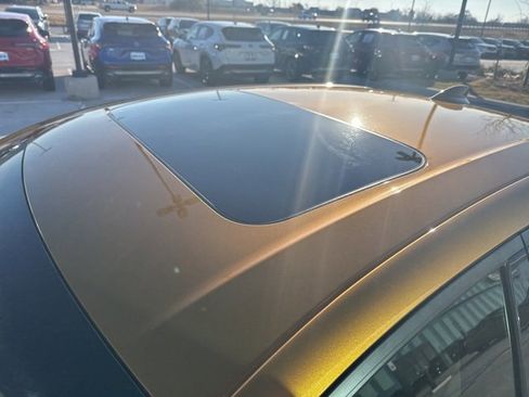 Used 2022 Acura TLX Type S image 9