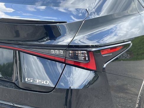 Used 2025 Lexus IS 350 F Sport w/ Accessory Package RWD image 10