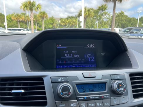 Used 2012 Honda Odyssey EX-L image 21