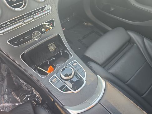 Used 2021 Mercedes-Benz C 300 Sedan image 21