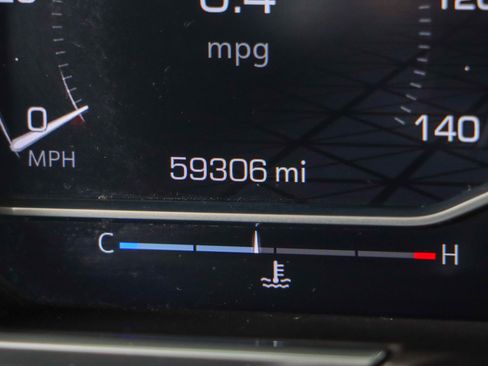 Used 2024 GMC Sierra 2500 AT4 w/ AT4 Premium Plus Package image 17